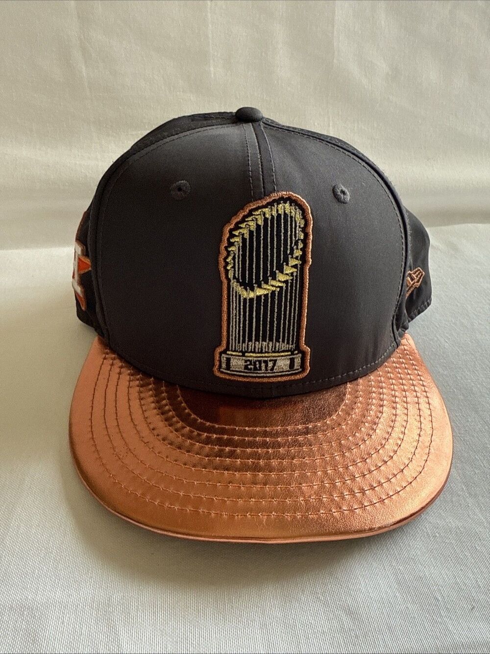 New Era Houston Astros 9FIFTY Snapback Hat 2017 World Series Trophy Patch MLB